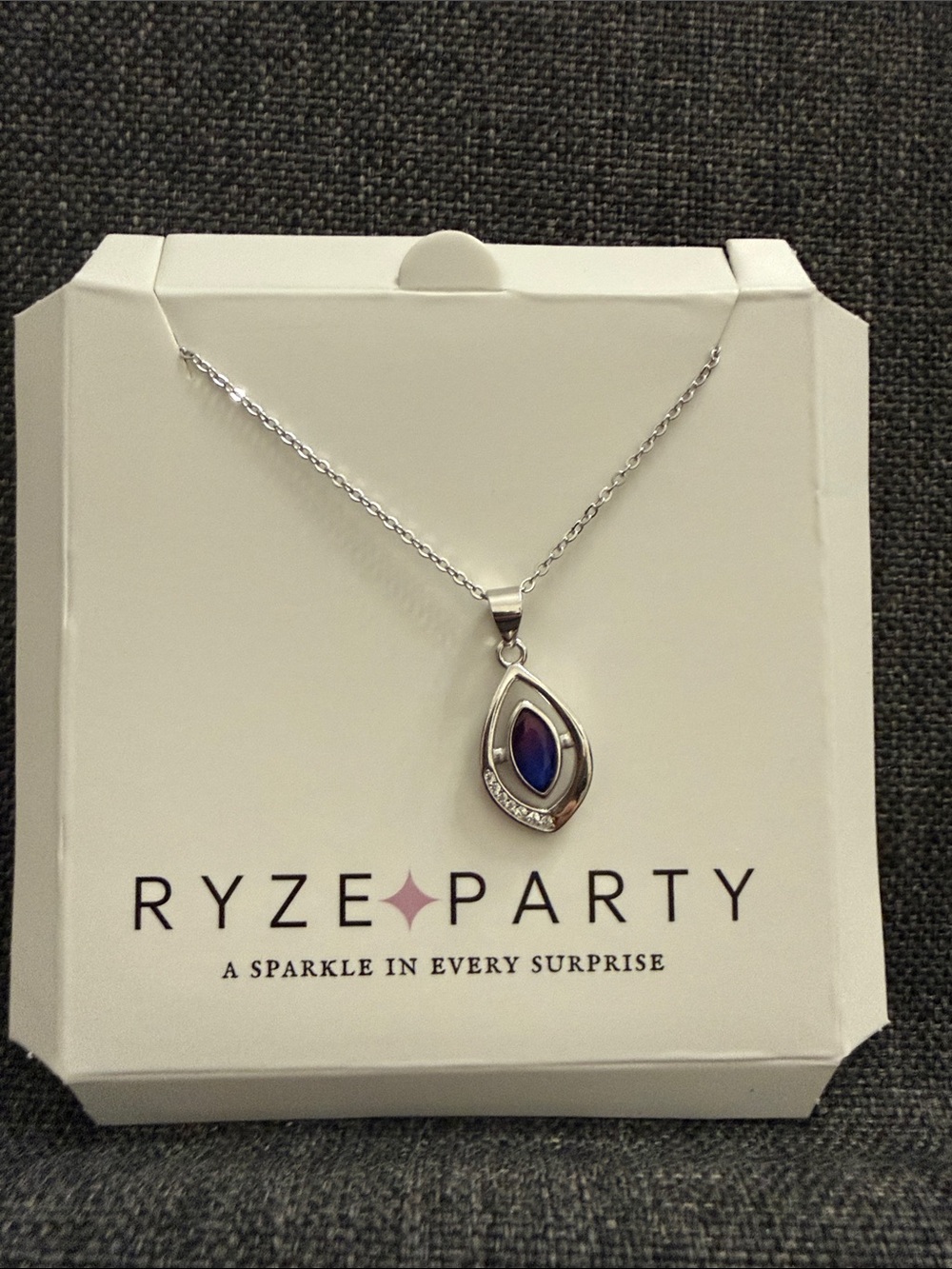 Ryze party ,925 sterling silver necklace